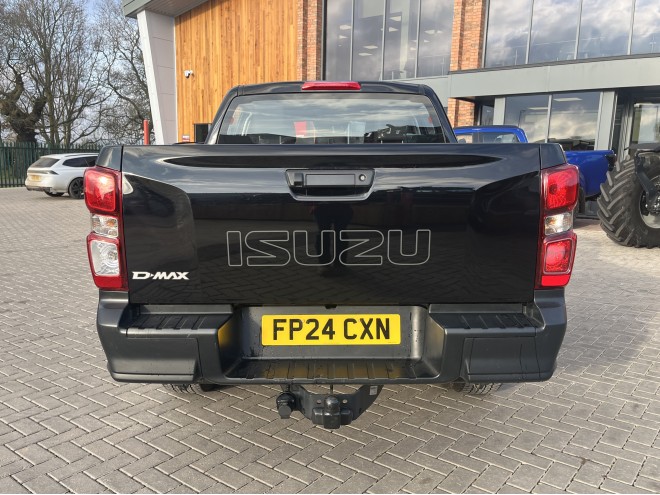 Isuzu D-Max Utility Double Cab Auto