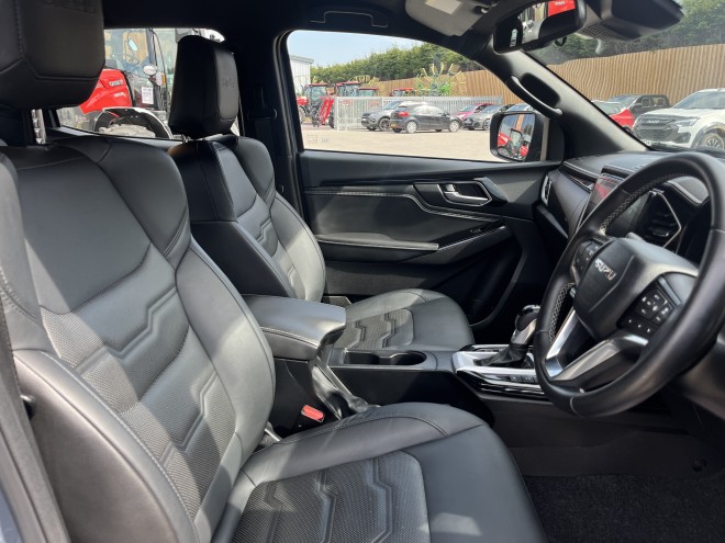 Isuzu D-Max Steel Edition Auto