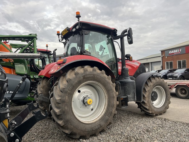 Case IH Puma 175 CVX Front Linkage Front PTO Accuguide Ready