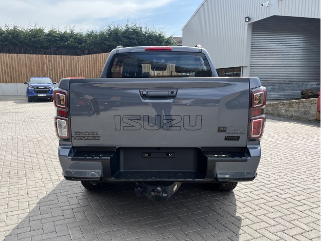 Isuzu D-Max Steel Edition Auto