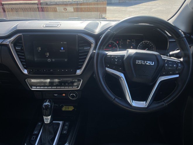 Isuzu D-MAX DL40 Automatic