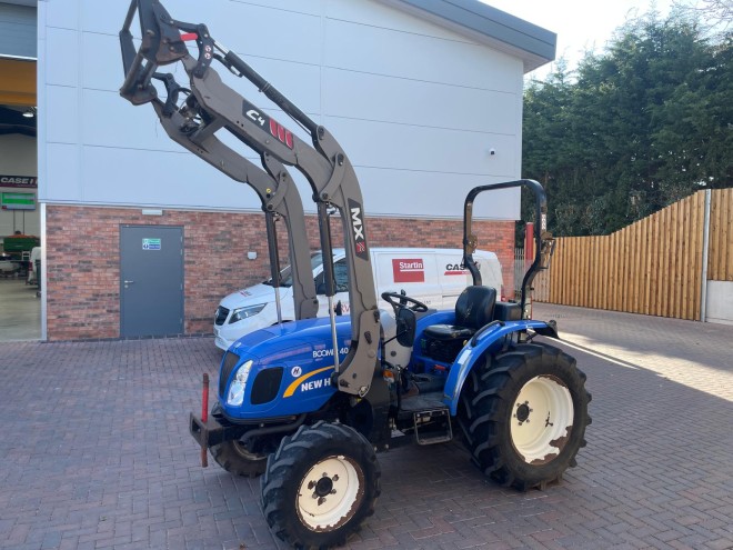 New Holland Boomer 40 4WD C/W MX C4 Loader