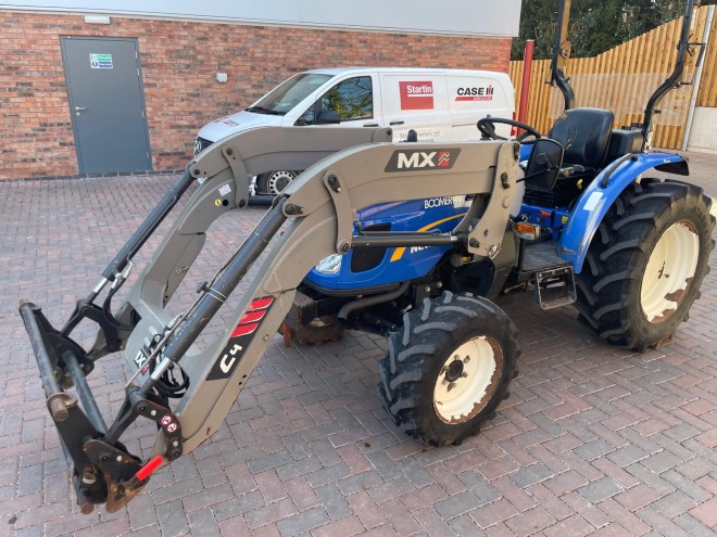 New Holland Boomer 40 4WD C/W MX C4 Loader