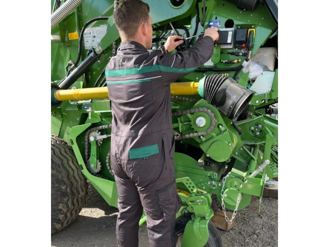 Krone Overalls, Krone Dealer, Krone Merchandise, Krone Merch, BiG X, Krone workshop, krone farming machinery, UK Delivery, Next Day Delivery, click & collect, farming wear, agri wear, protective overalls, Startin Tractors