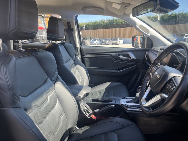 Isuzu D-MAX DL40 Automatic