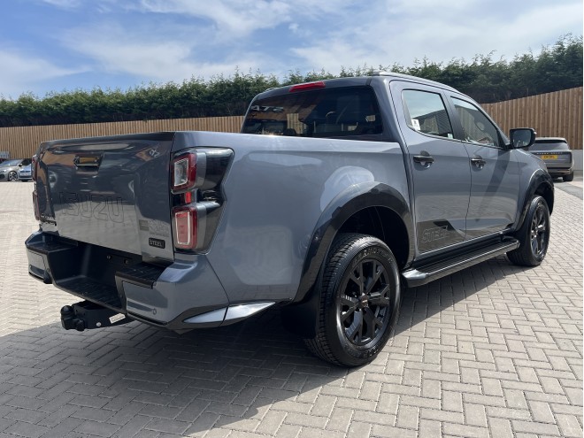Isuzu D-Max Steel Edition Auto