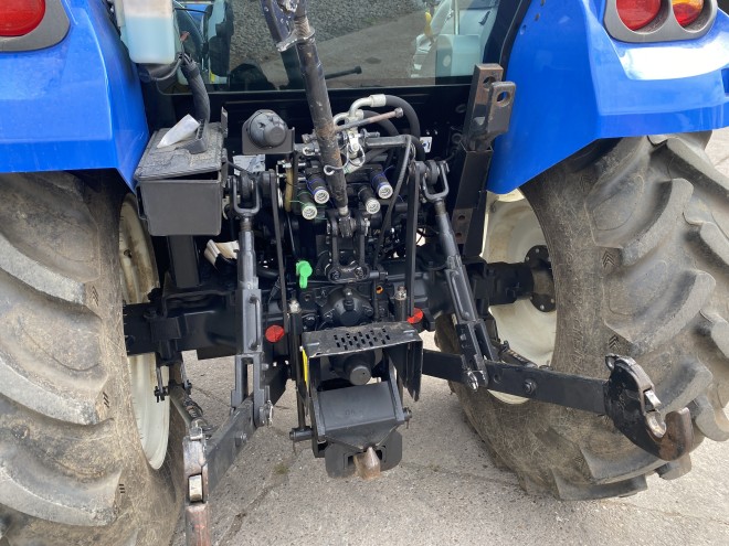New Holland T4.65 c/w MX U304 loader