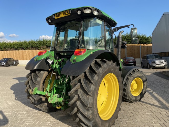 John Deere 5115 R