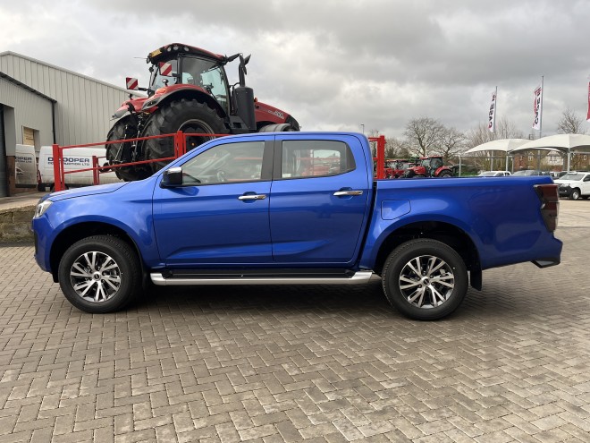 Isuzu D-MAX DL40 Auto Biarritz Blue