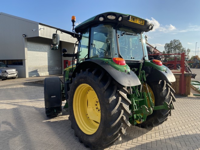 John Deere 5115 R