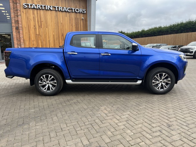 Isuzu D-MAX DL40 Auto Biarritz Blue