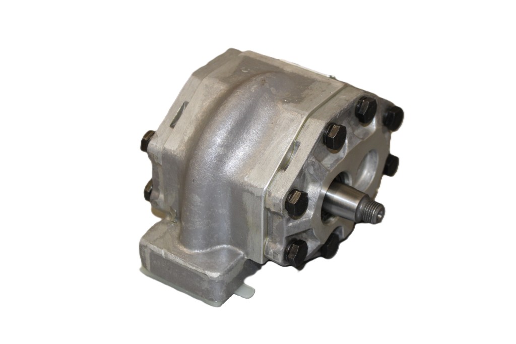 Farmland Hydraulic Pump For International Tractors 330, 340, 404, 424, 444 – New 376993R94
