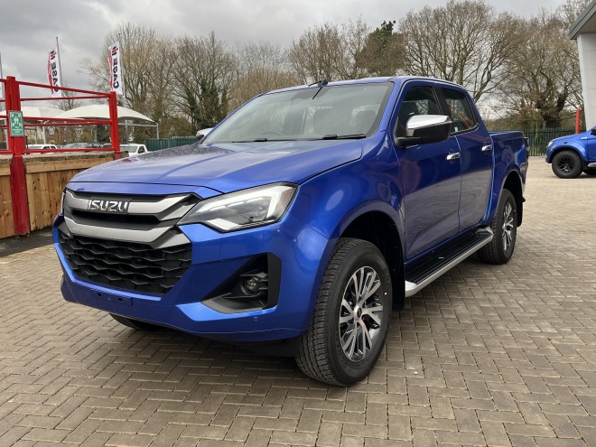 Isuzu D-MAX DL40 Auto Biarritz Blue