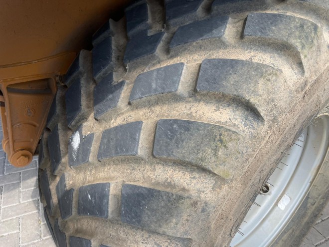 Richard Western SF14 HS Plus with Silage Sides