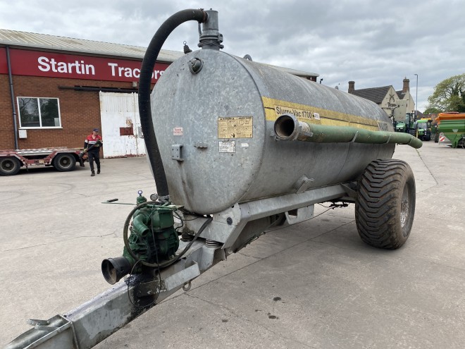Major 1700G Vacuum Tanker Sprung drawbar