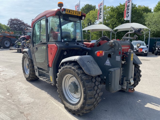Weidemann 7042 Telescopic c/w Merlo headstock and pallet forks
