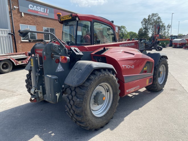 Weidemann 7042 Telescopic c/w Merlo headstock and pallet forks