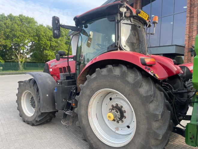 Case IH Puma CVX 240 Front Linkage Accuguide ready SFL