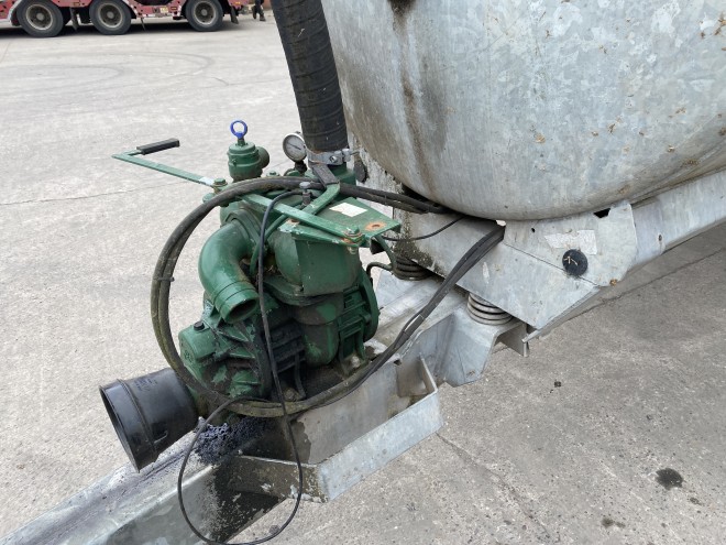 Major 1700G Vacuum Tanker Sprung drawbar