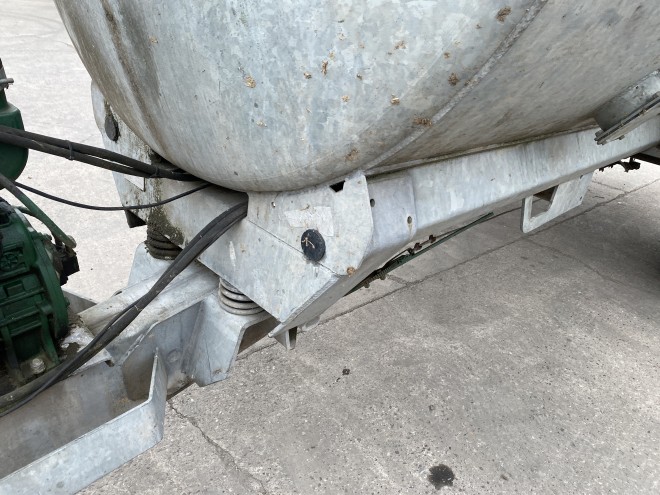 Major 1700G Vacuum Tanker Sprung drawbar