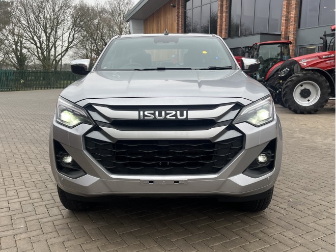 Isuzu D-MAX DL40 Auto Mercury Silver