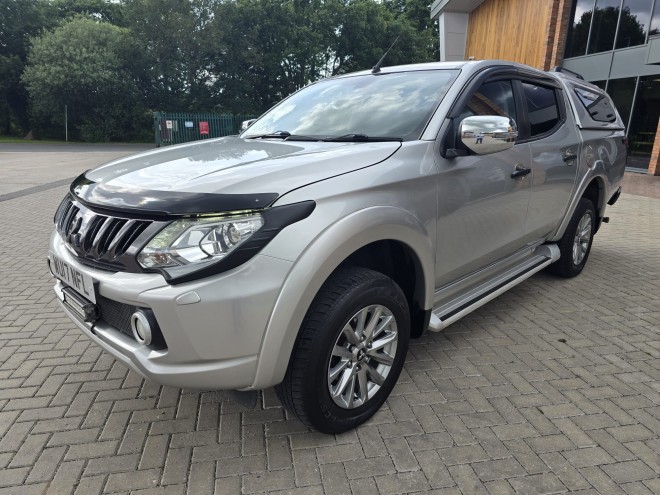 Mitsubishi L200 Barbarian Double Cab DI-D 178