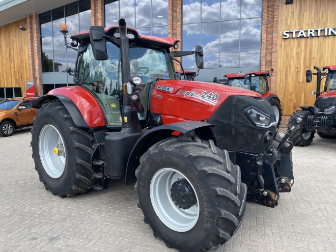Case IH Puma 240 CVX C/W front linkage and front PTO
