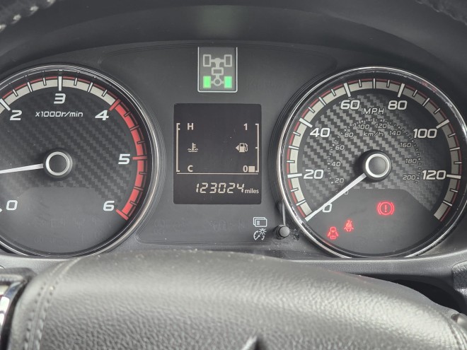 Mitsubishi L200 Barbarian Double Cab DI-D 178