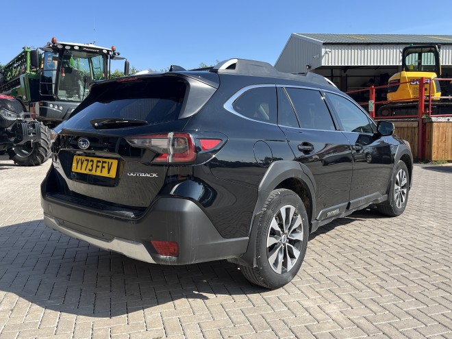Subaru Outback 2.5i Touring 5dr Lineartronic