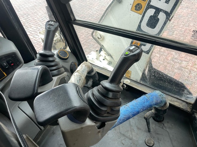 JCB 3CX COMPACT 4 x 4 x 4