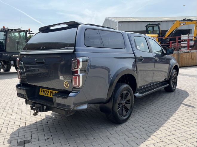 Isuzu D-MAX V-Cross Automatic