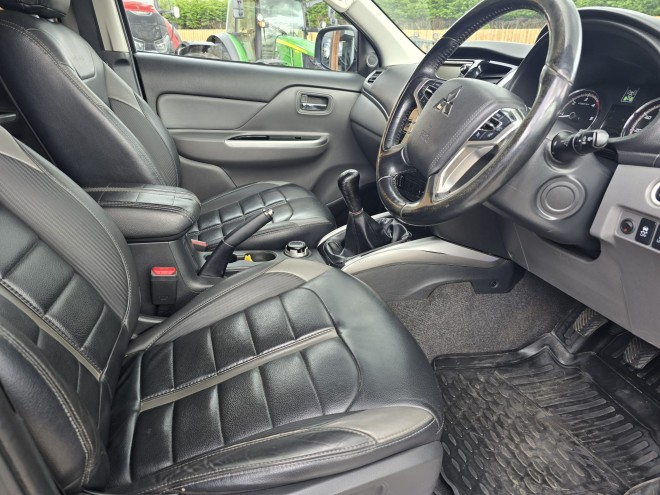 Mitsubishi L200 Barbarian Double Cab DI-D 178