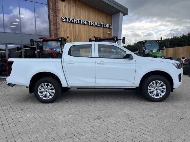 Isuzu D-Max DL20 Double Cab Splash White
