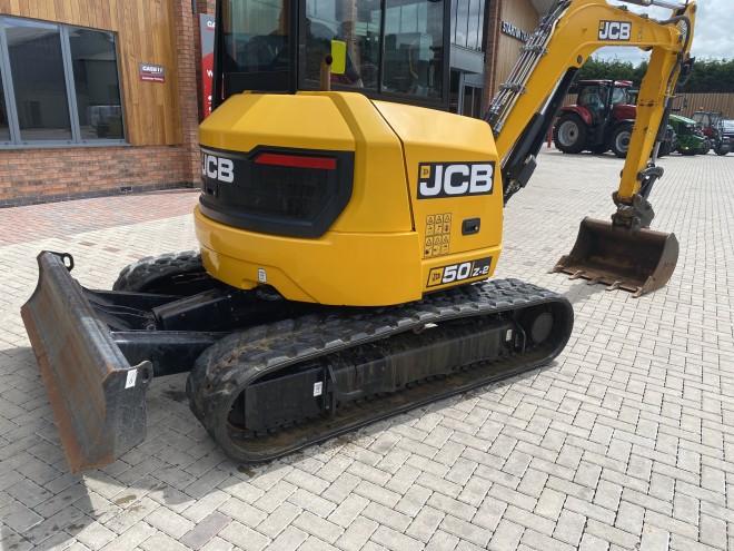 JCB 50 Z- 2 C/W Quick Hitch and 1 x 3' Bucket