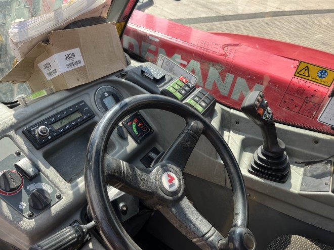Weidemann T6027 C/W JCB Q-Fit Headstock