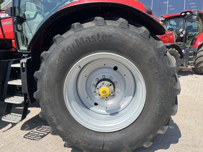 Case IH Puma 240 CVX C/W front linkage and front PTO