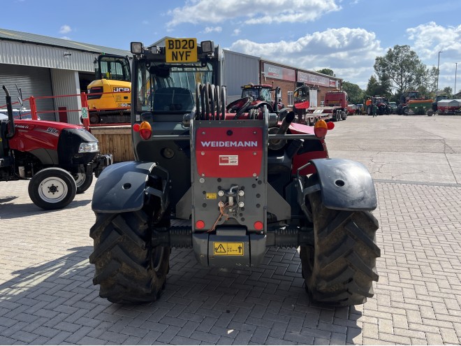 Weidemann T6027 C/W JCB Q-Fit Headstock