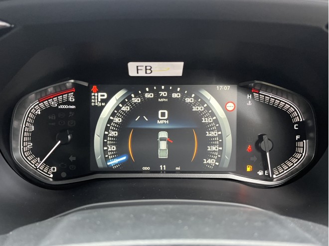 Isuzu D-Max V-Cross Auto Spinel Red