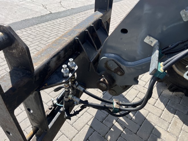 Weidemann T6027 C/W JCB Q-Fit Headstock