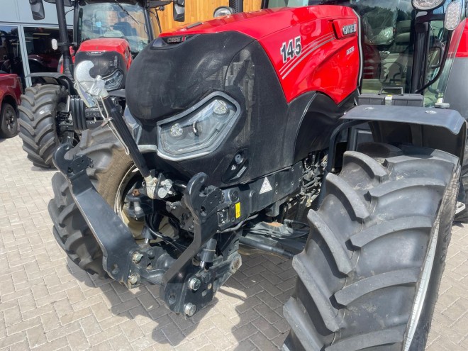 Case IH Maxxum 145 Active Drive 8 C/W front linkage 50 KPH