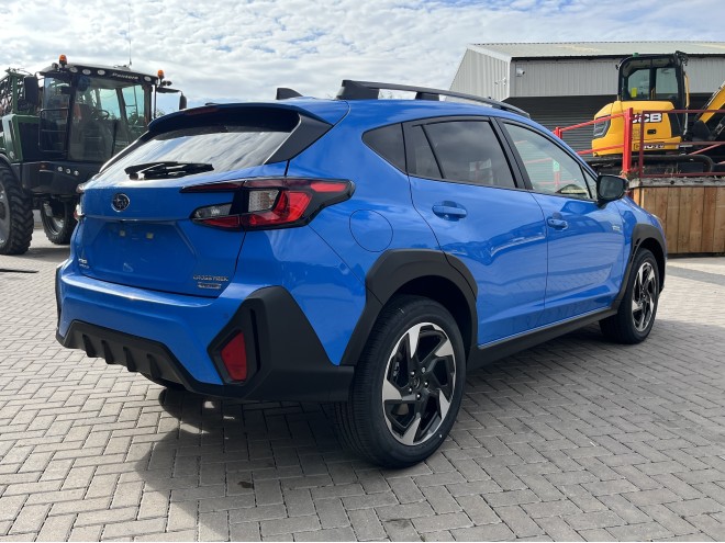 Subaru Crosstrek Touring 2.0 e-Boxer AT AWD Oasis Blue