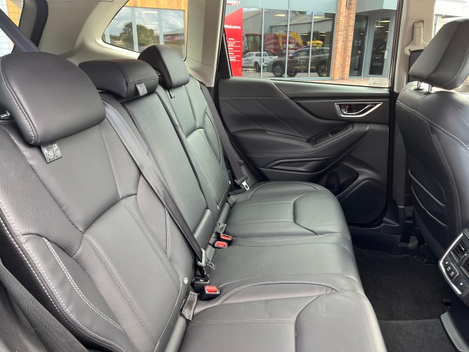 Subaru Forester 2.0i e-Boxer XE Premium 5dr Lineartronic