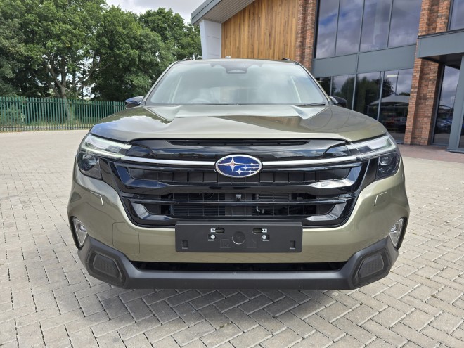 Subaru Forester 2.0i-S EU Touring Black FT Autumn Green Metallic