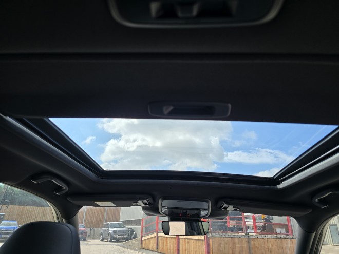 Subaru Forester 2.0i-S EU Touring Black FT Autumn Green Metallic