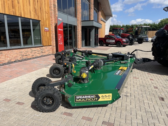 Spearhead Multicut 650 Proline Flexwing 6 Blade Mower