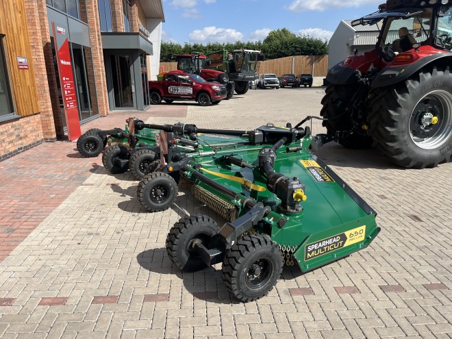 Spearhead Multicut 650 Proline Flexwing 6 Blade Mower
