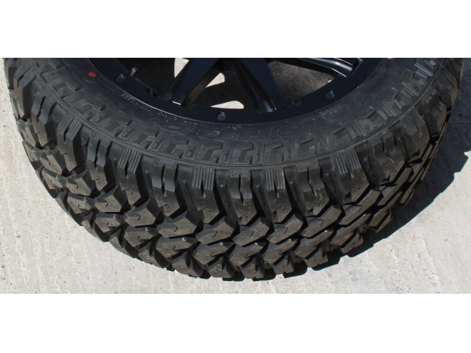 Single Black Big Horn 764 Maxxis M-T LT305/50 R20,  Used Isuzu parts, Isuzu Dealer, Wheel & Tyres, Alloy, D-Max spare Wheel, Startin Tractors