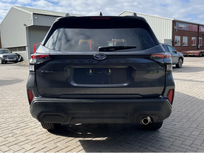 Subaru Forester 2.0i-S EU Field LC Magnetite Gray Metallic