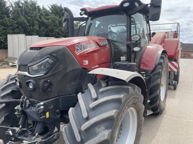 Case IH Puma 200 CVX Front Linkage Accuguide Ready