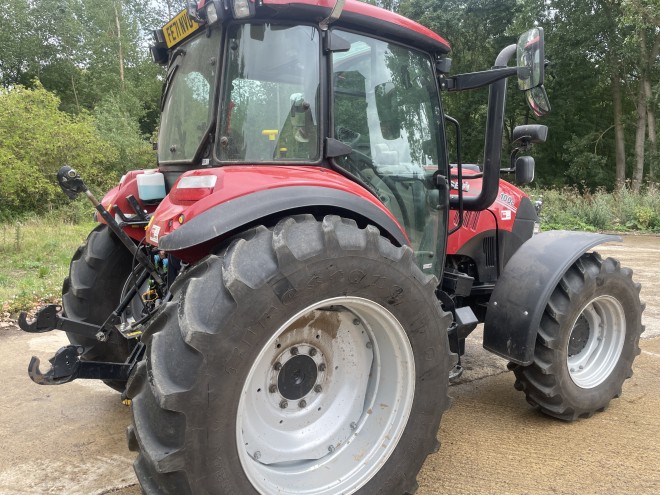 Case IH Farmall 100C Powershuttle Hi Lo C/W Front linkage and Front PTO